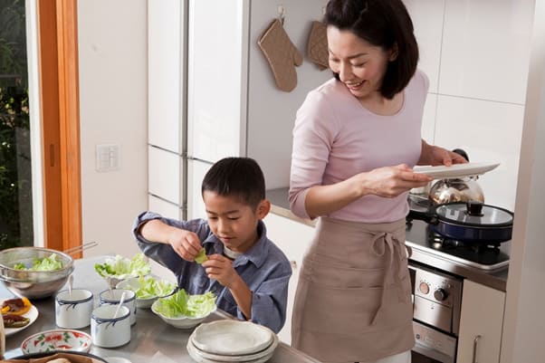 mother son cooking photography