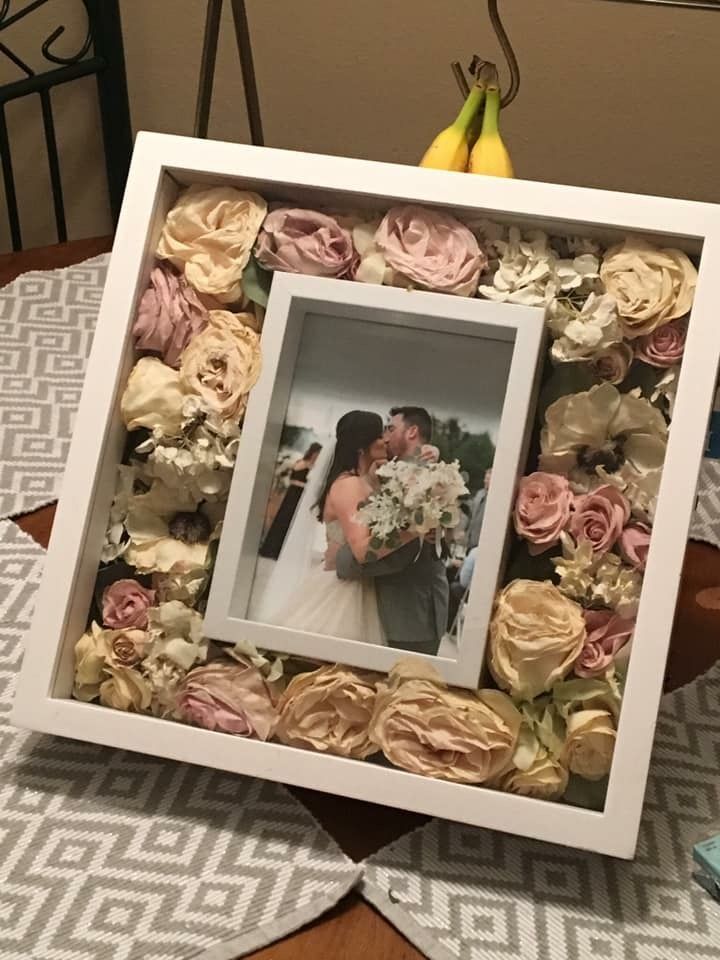 Floral wedding photo frame