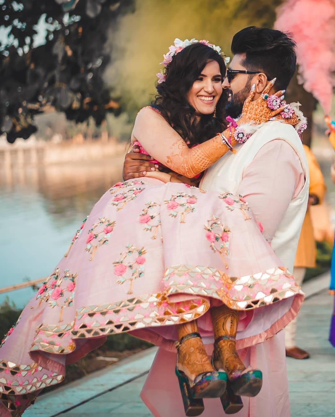 Evolution of Indian Wedding Couples Poses: From Tradition to Trend -  MyWeddingMyDay