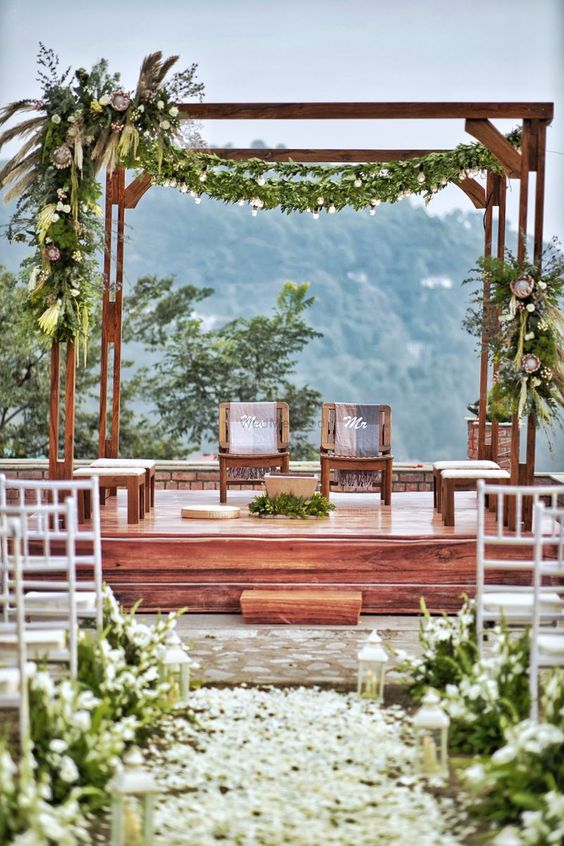 Rustic Wedding Mandap Decoration 