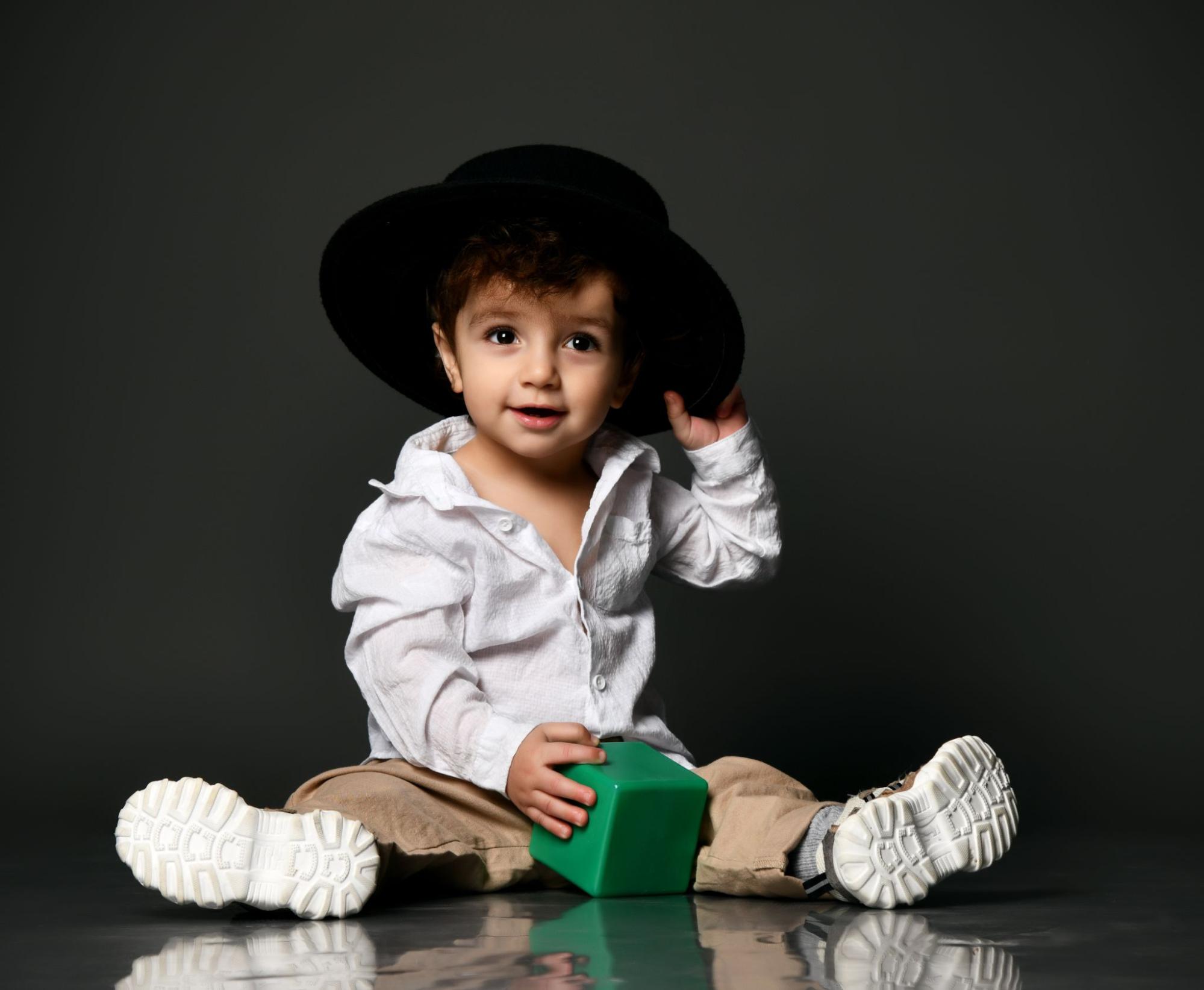Fashion-forward cuteness: Cute 6-Month Baby's At-Home Fashion Shoot
