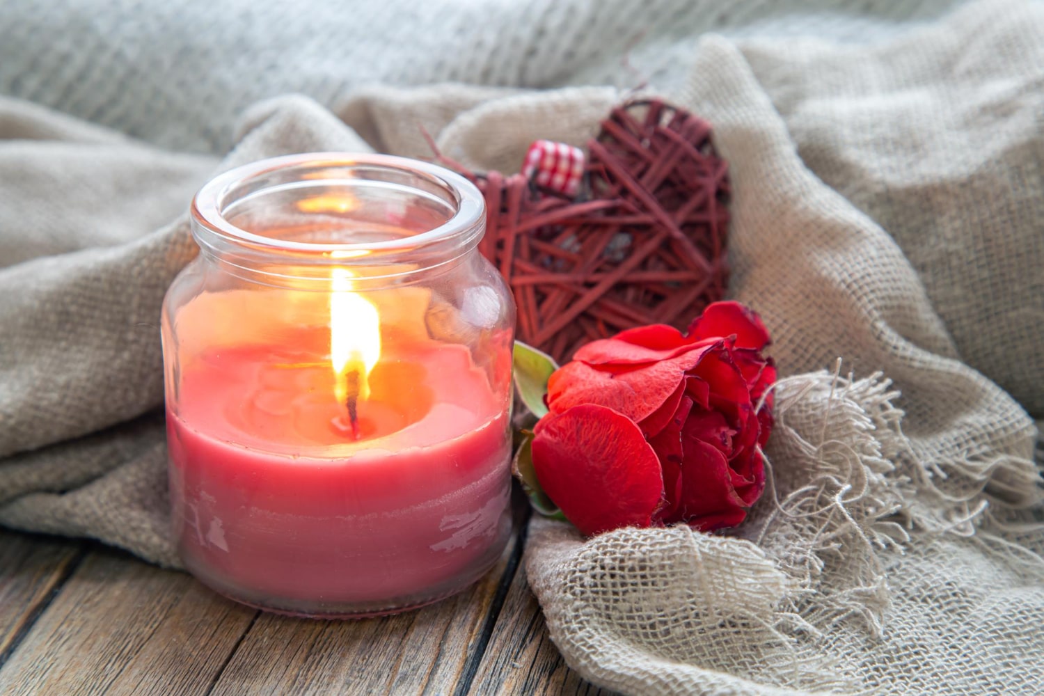 Aromatic candle with rose for International Women's Day gifts in India