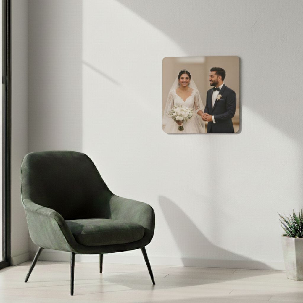 Modern acrylic photo frame gift ideas for wedding couples with custom wedding photo